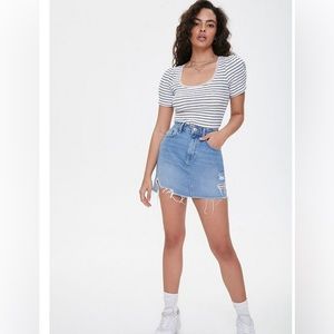 Forever 21 white with black stripes top/blouse